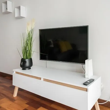Apartman Wola Sunset Free Parking Varsó